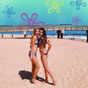 Meet your Posher, Leila